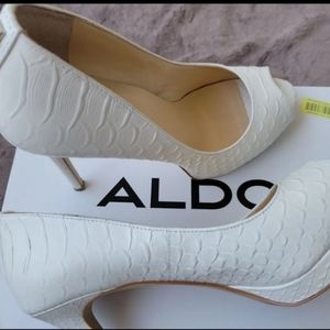 Ivanka Trump stilletos